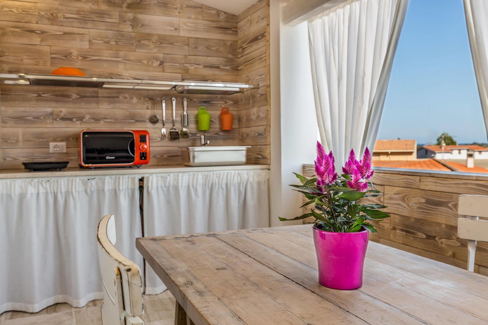 Mannois - Lofts & Apartments Орозеи Екстериор снимка